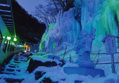 「幻想の氷城」 中林 裕子　高山市 