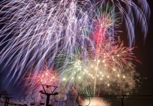 平湯大滝結氷まつり､ライトアップ､雪中花火