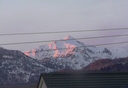 ピンク色の笠ヶ岳