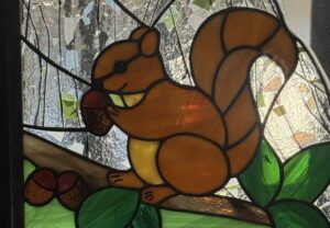 りす,ステンドグラス